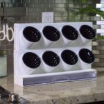 Mini huerto portátil con riego eficiente - Imagen 8