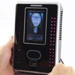 Registro acceso reconocimiento facial tarjetas RFID y clave - Imagen 2