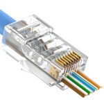 Conector RJ45 Pass Through