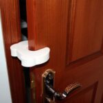 Bloqueador cierre traba puerta para Niños Seguridad - Imagen 4